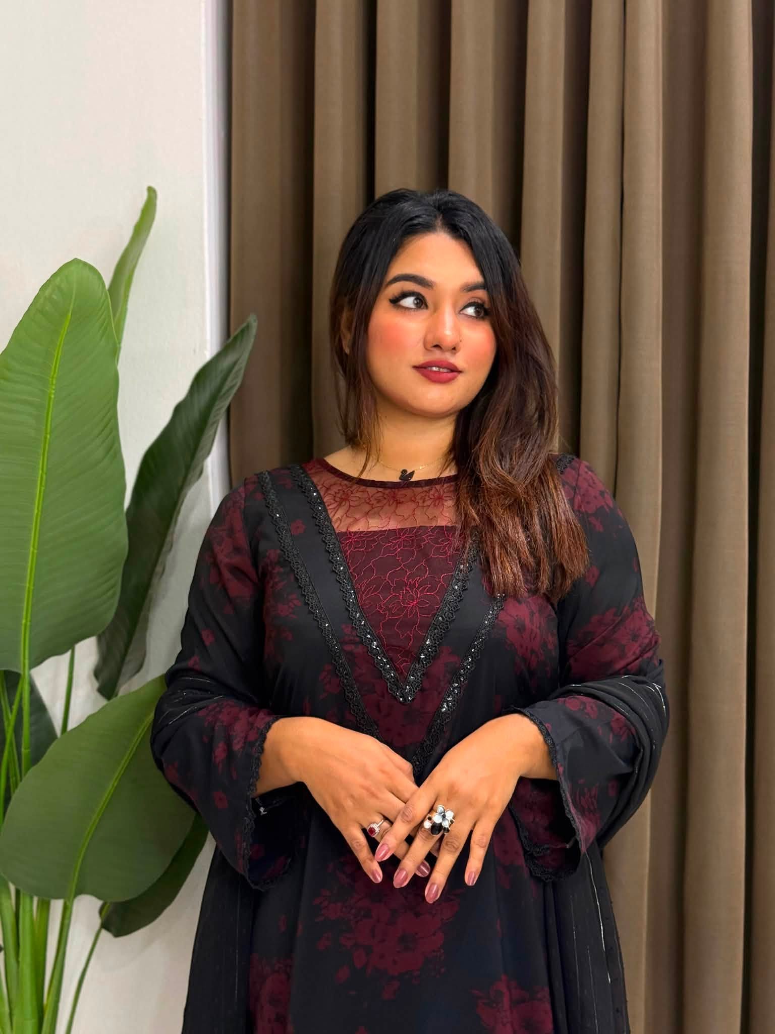 কৃষ্ণকলি🖤 photo 2